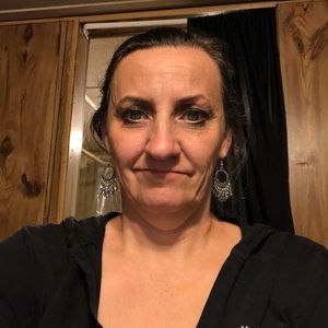 Meet your Posher, Christie